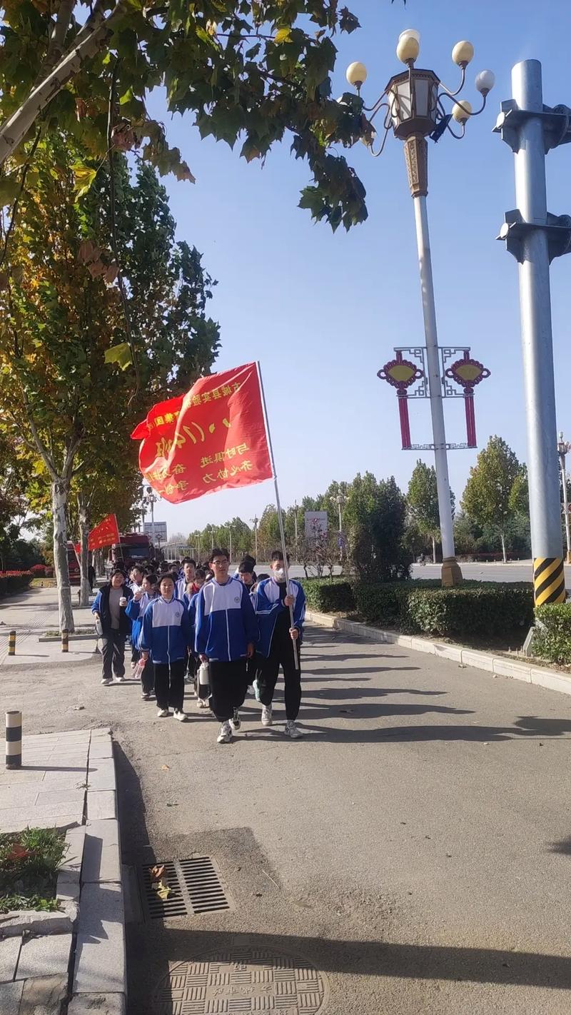劳动教育实践(劳动教育实践图片)
